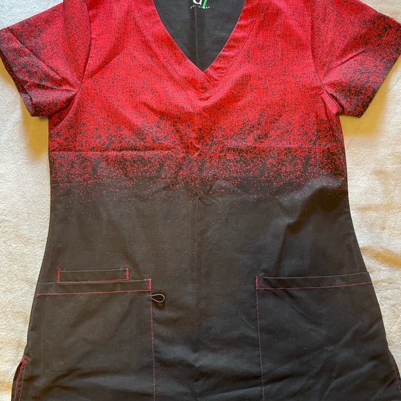 Scrubs Set - Picture 3 of 3